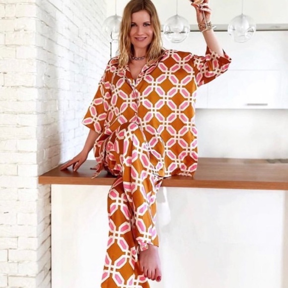 LAST ONE Zara Pajama Style Two Piece Set - Picture 13 of 16